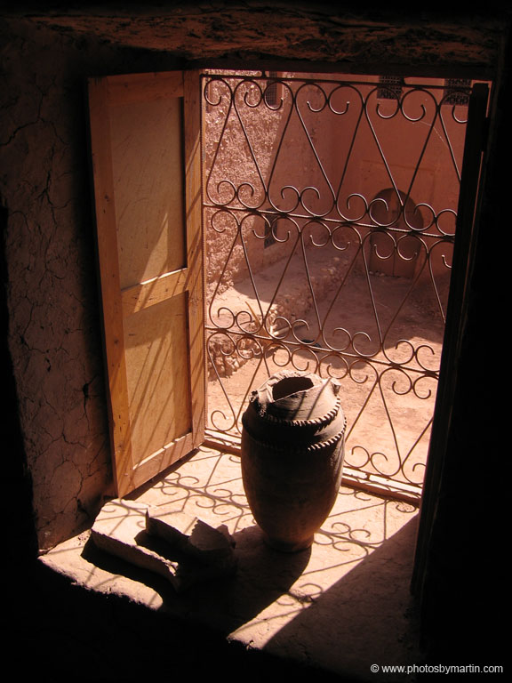 Vase in Ait Benhaddou Kasbah