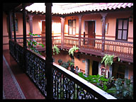 Hotel Courtyard