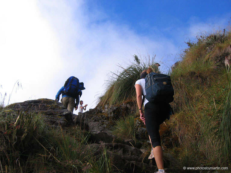 Climbing Runquracay Pass